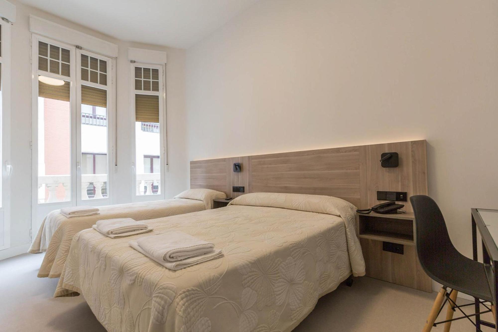 Hostal Excelsior Μαδρίτη Εξωτερικό φωτογραφία