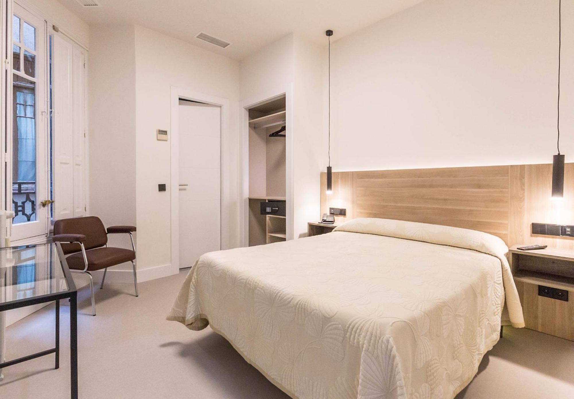 Hostal Excelsior Μαδρίτη Εξωτερικό φωτογραφία