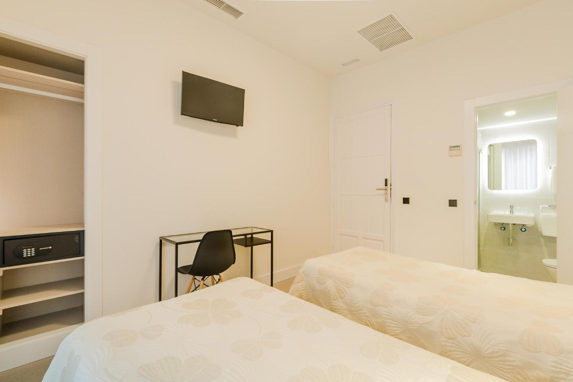 Hostal Excelsior Μαδρίτη Εξωτερικό φωτογραφία